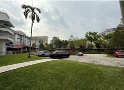 Mayflower Shopping & Food Centre (D20), Shop House #568255121
